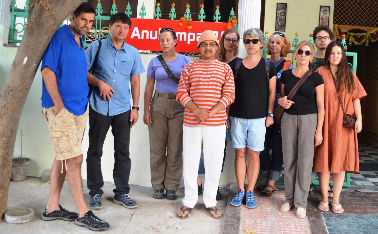 Anukampa Paying Guest House Agra  Exterior photo