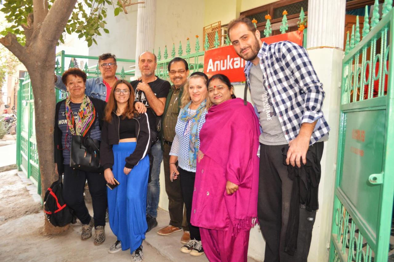 Anukampa Paying Guest House Agra  Exterior photo